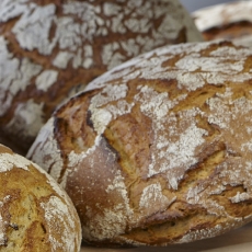 Bakery - Sauerteigbrot