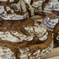 Bakery - Sauerteigbrot